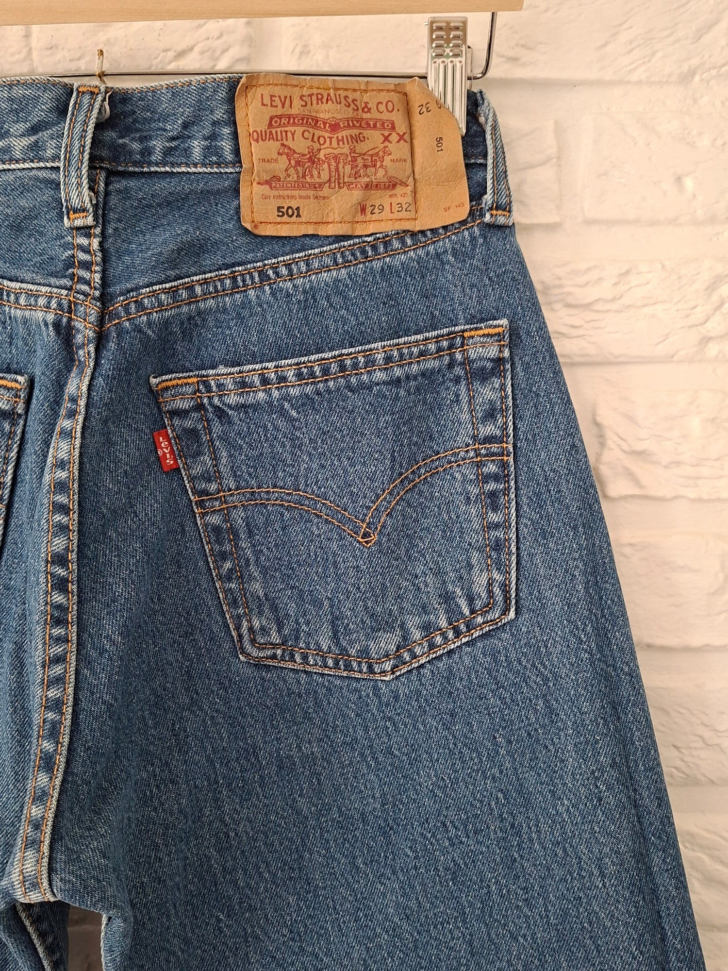 Jean Levi's 501 W29 L32