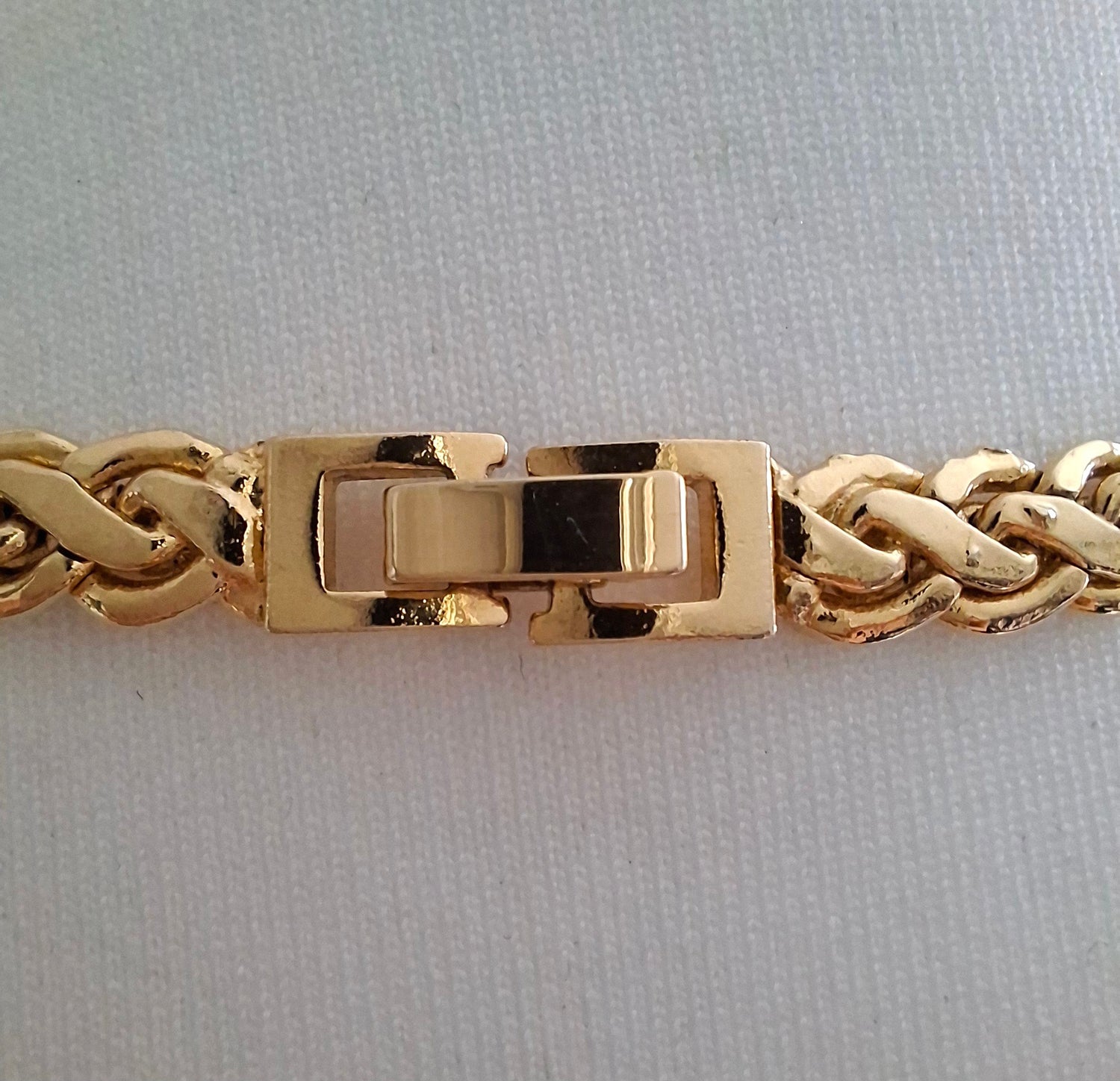 Collier en laiton doré