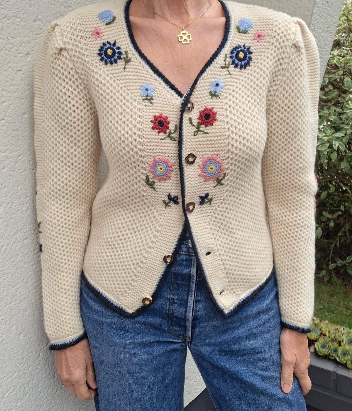Cardigan Autrichien brodé