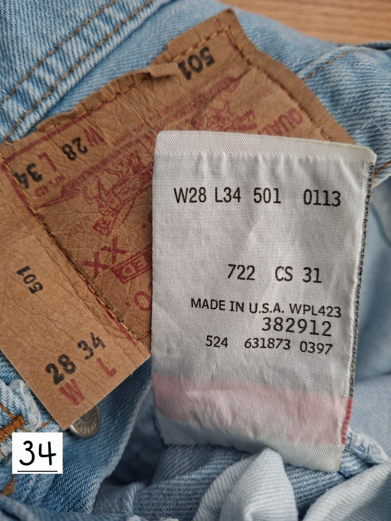 Jean Levi's 501 W28 L34