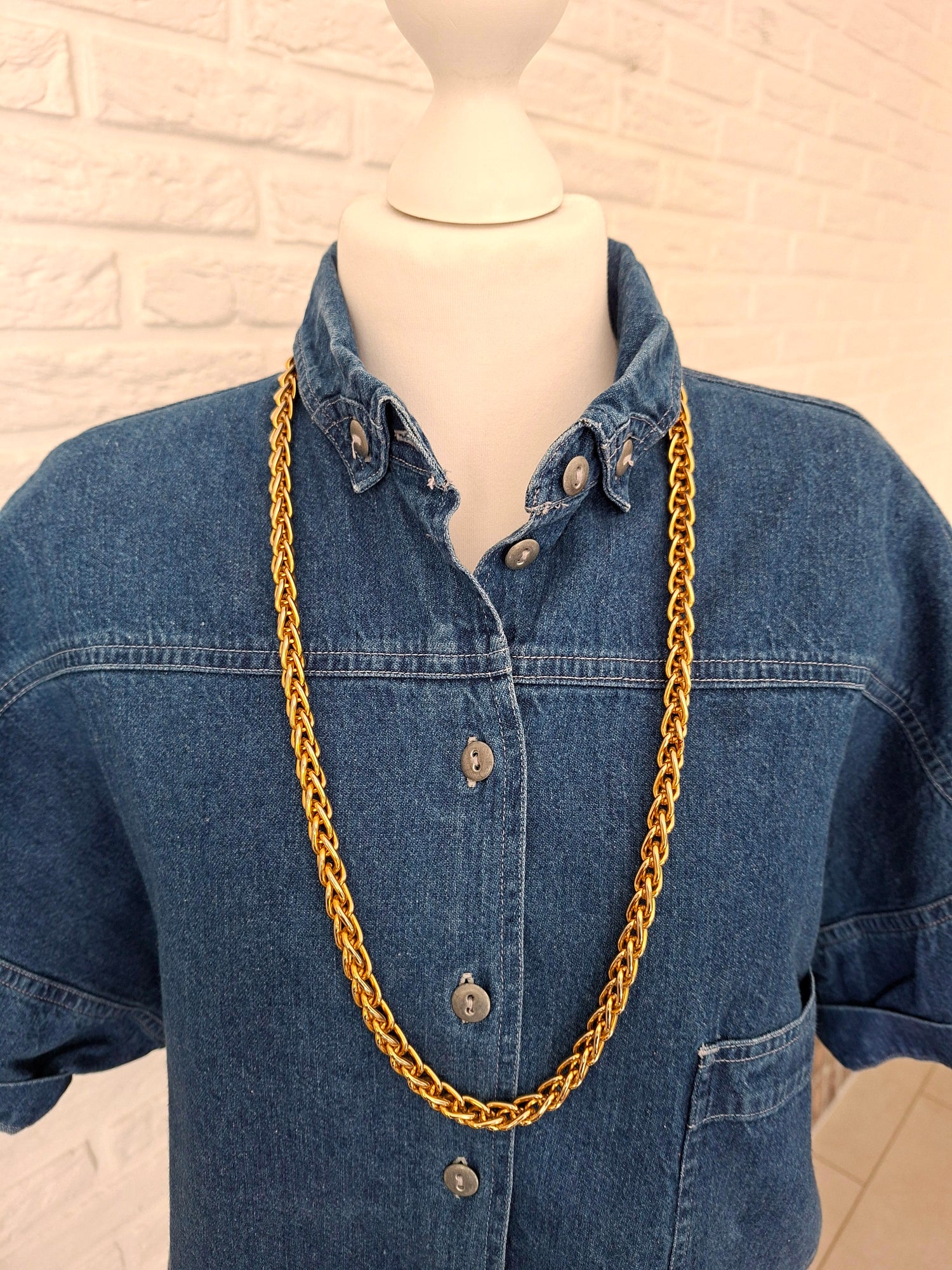 Collier en laiton doré