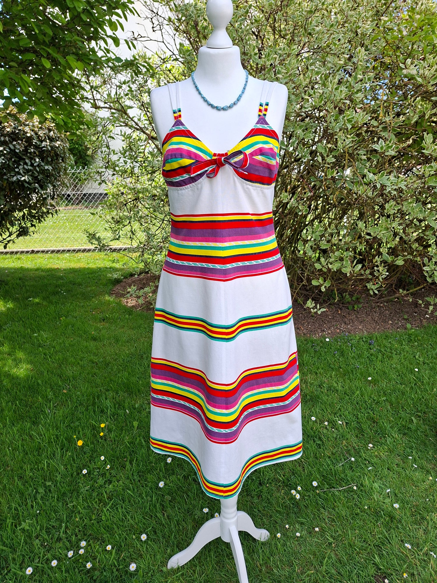 Robe trapéze à rayures 70's