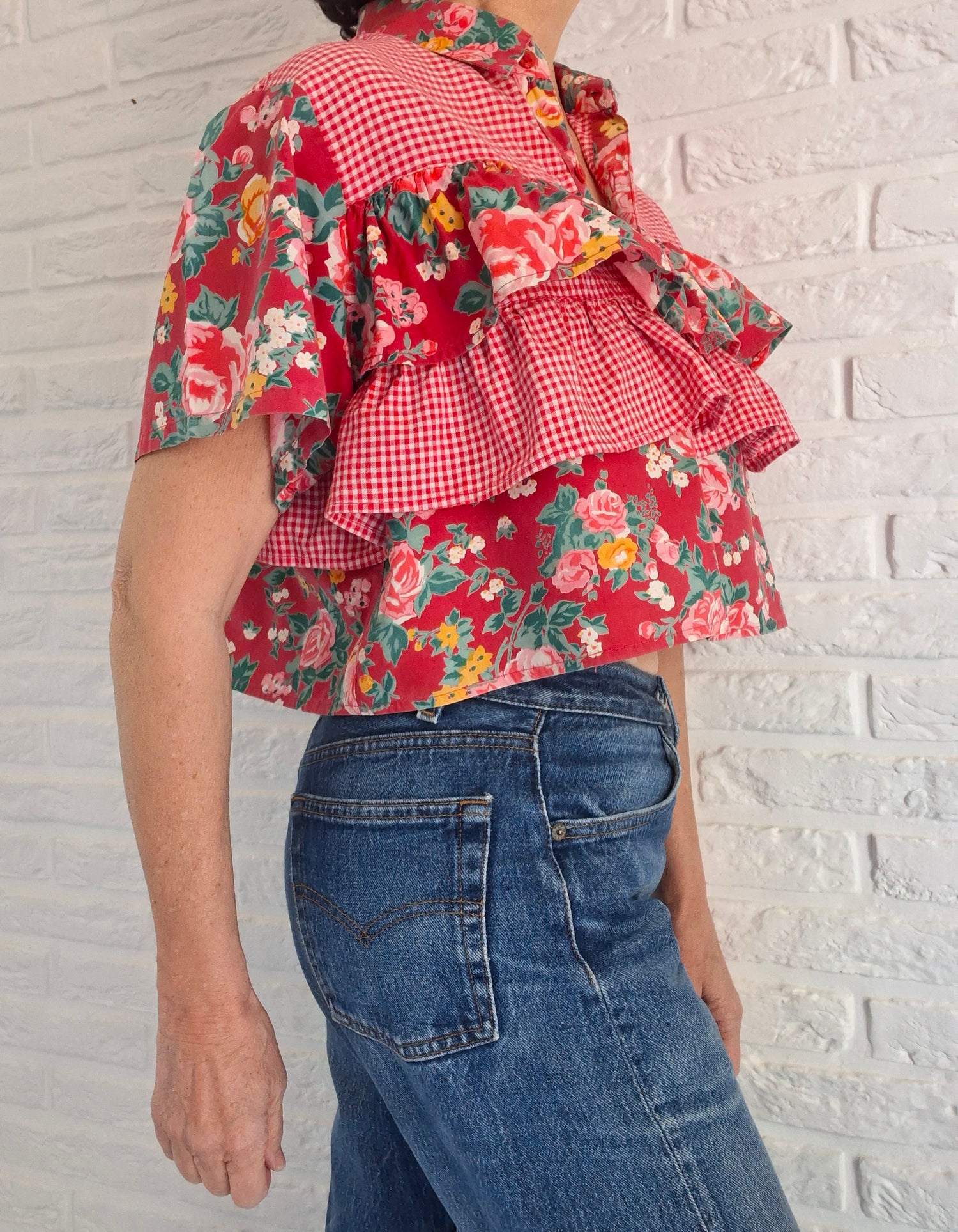 Crop top vichy et à fleurs
