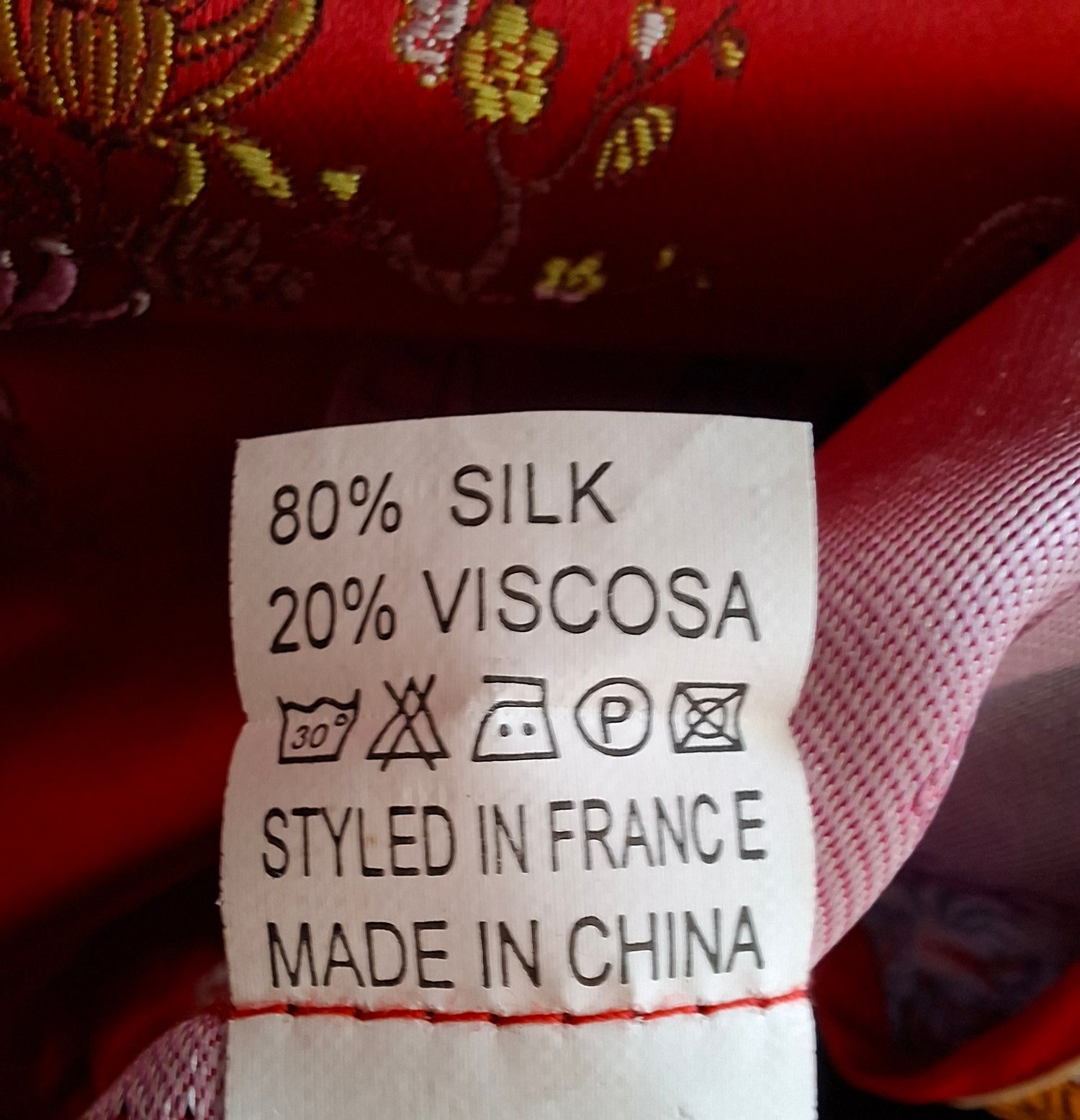 Robe Asiatique en soie