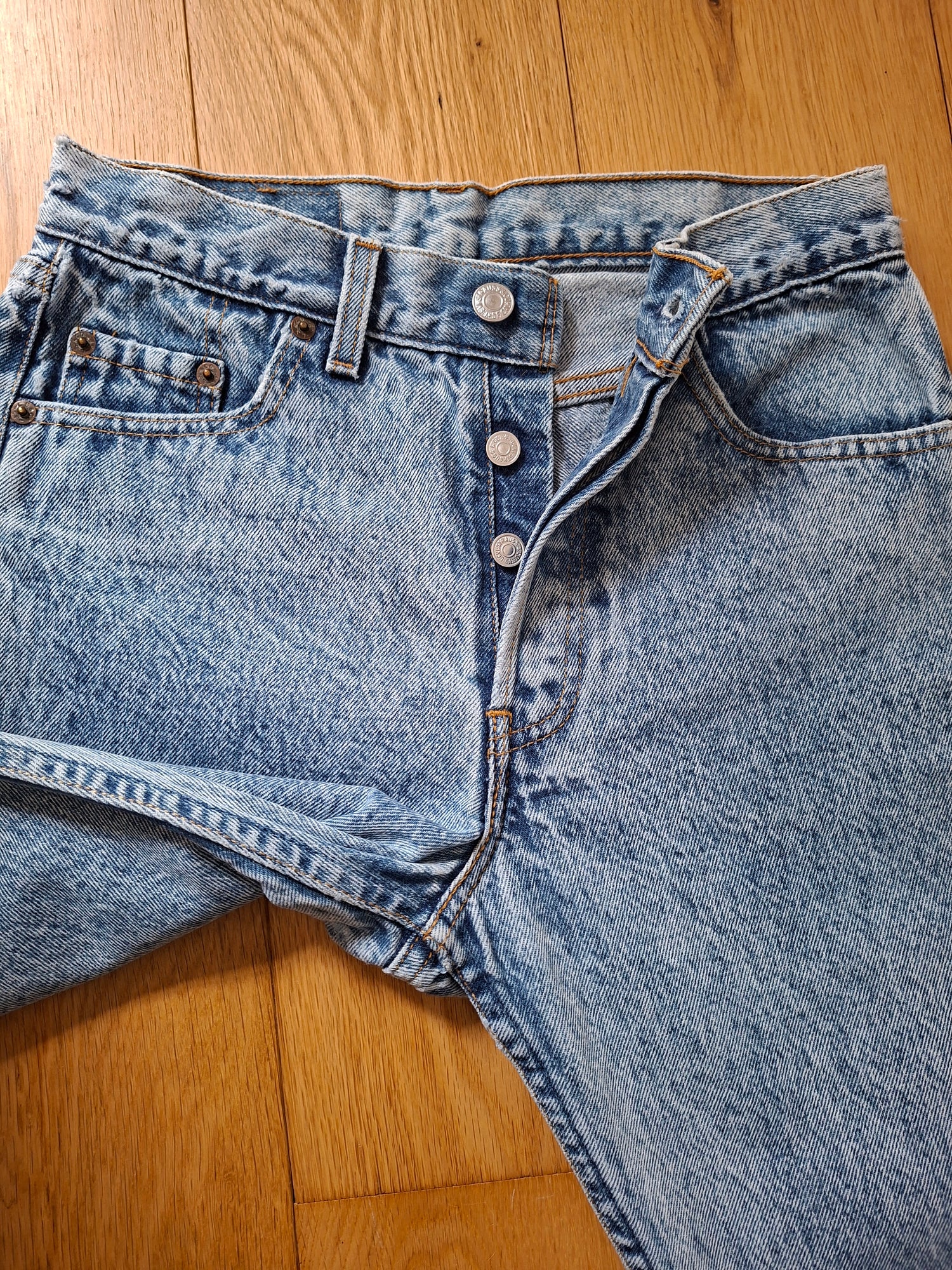 Jean Levi's 501 W29 L34