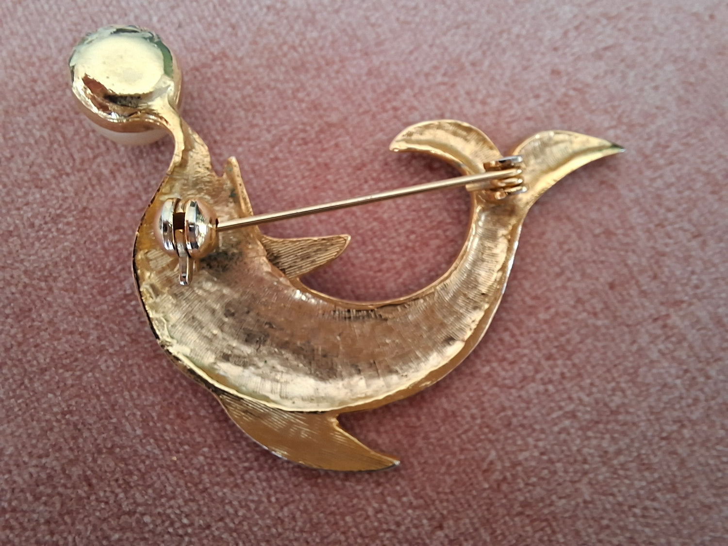 Broche Dauphin en métal doré