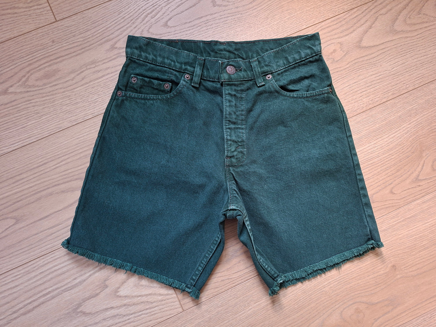 Short Levi's W29