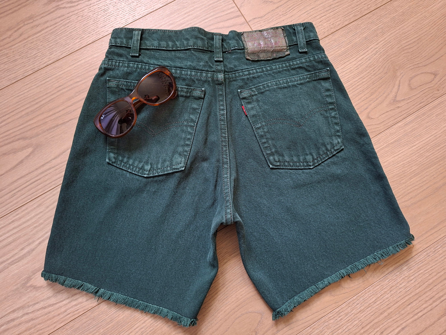 Short Levi's W29
