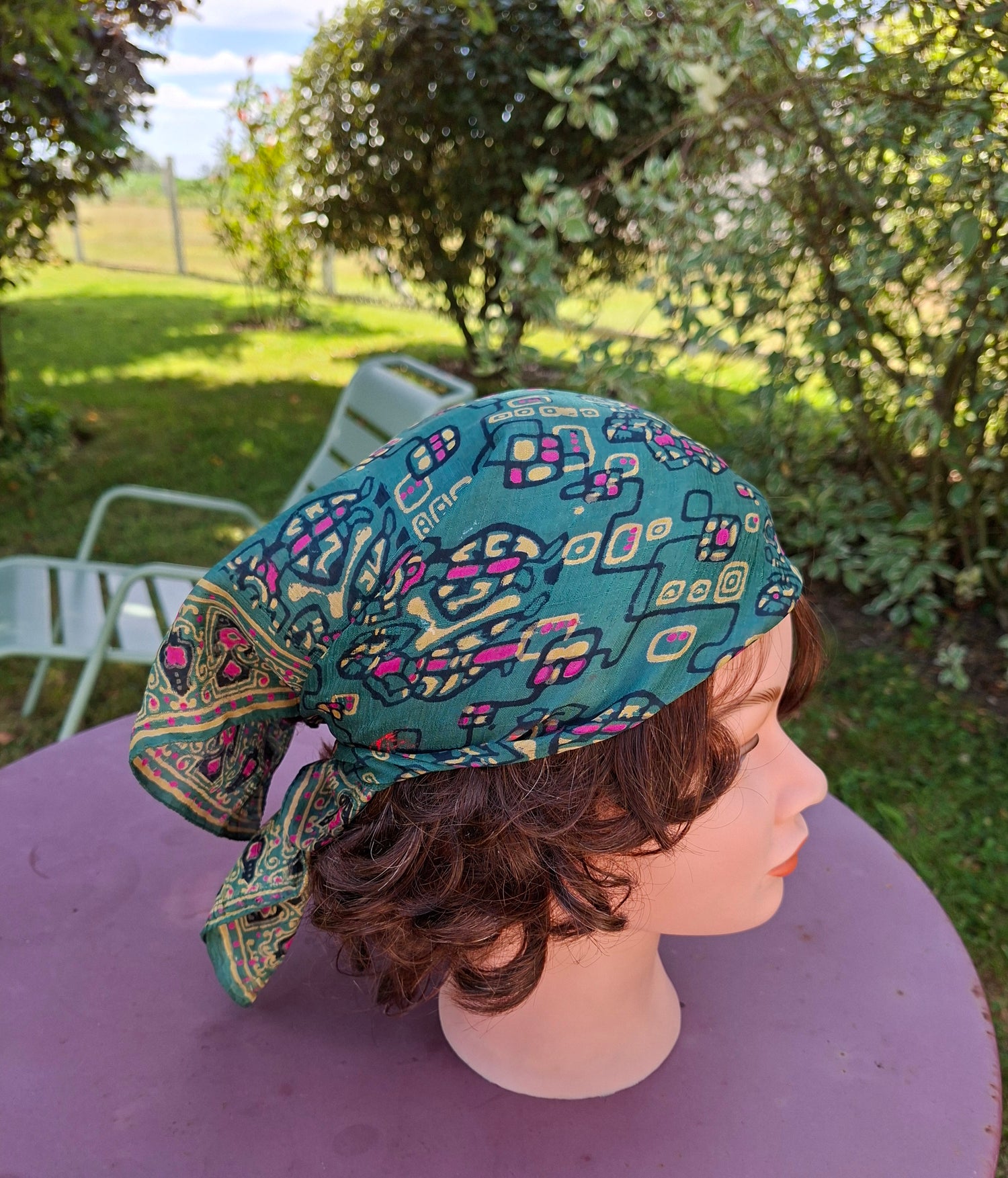 Bandana en soie à motifs