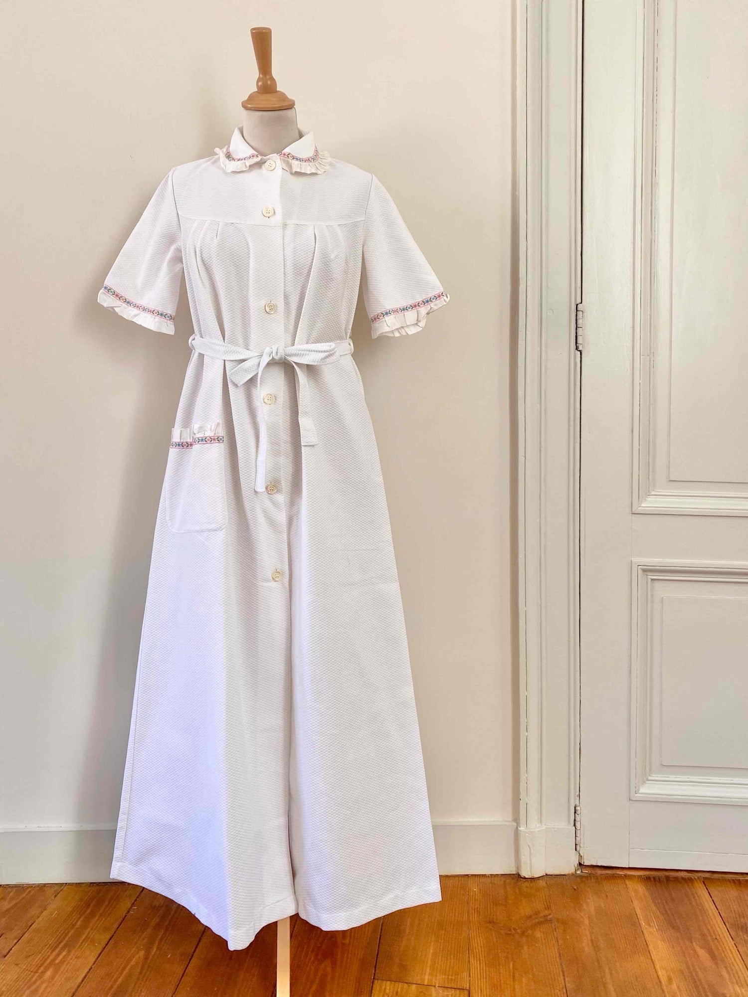 Embroidered long dress