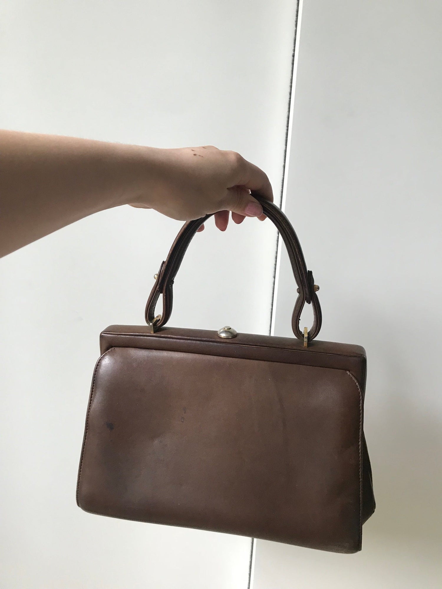 Leather handbag