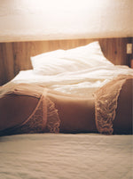 Triangle Fly Peach Snow Flowers à Volants