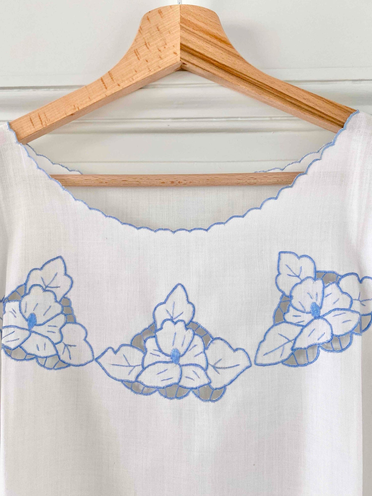 Embroidered cotton top