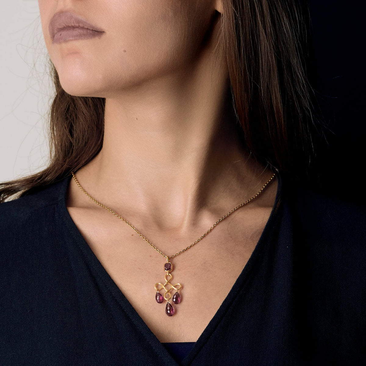 Marie Helene de Taillac - Pendentif girandole en or jaune et tourmaline rose
