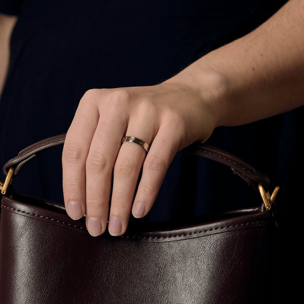 CARTIER - LOVE - Bague Alliance Or Gris et Diamant