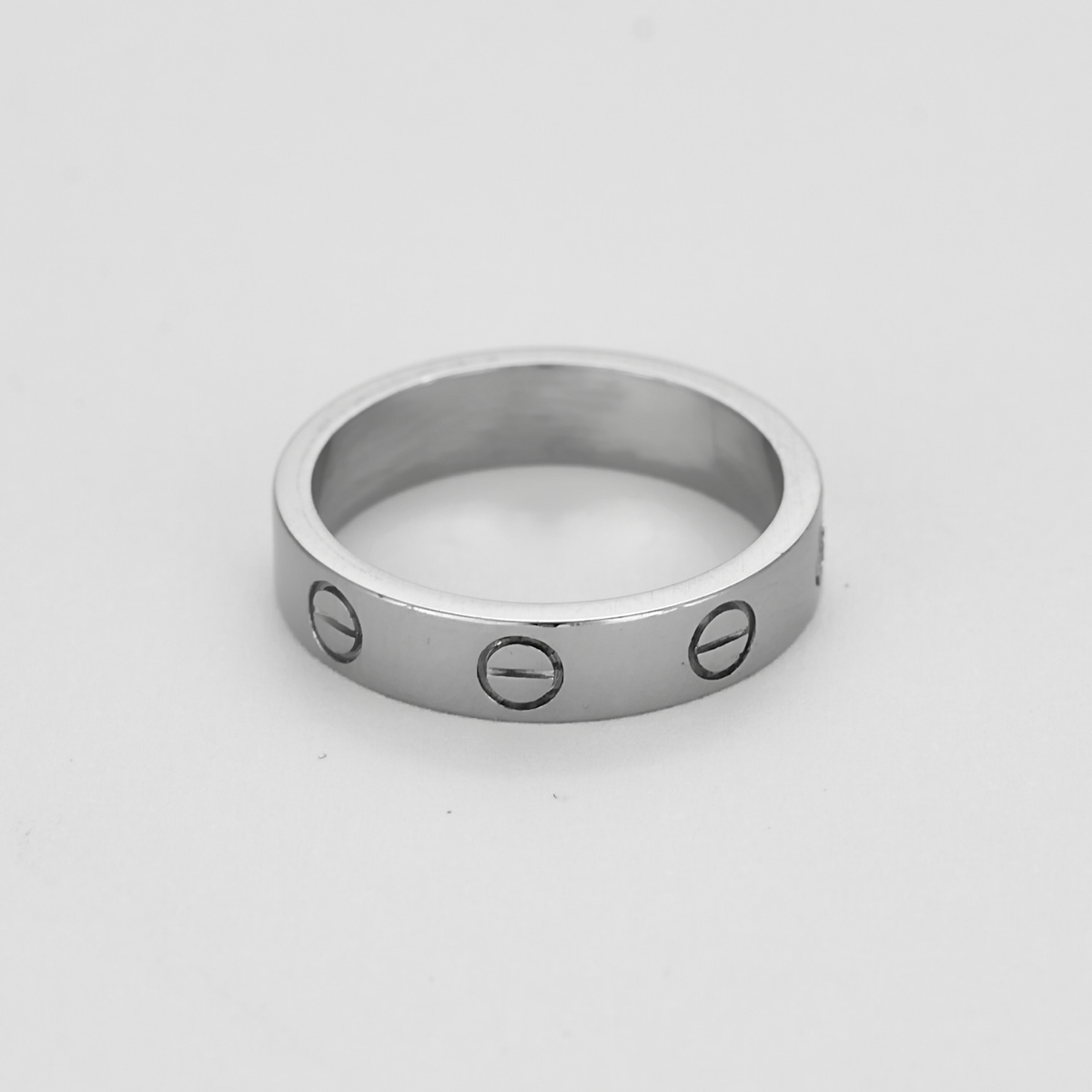 CARTIER - LOVE - Bague Alliance Or Gris et Diamant