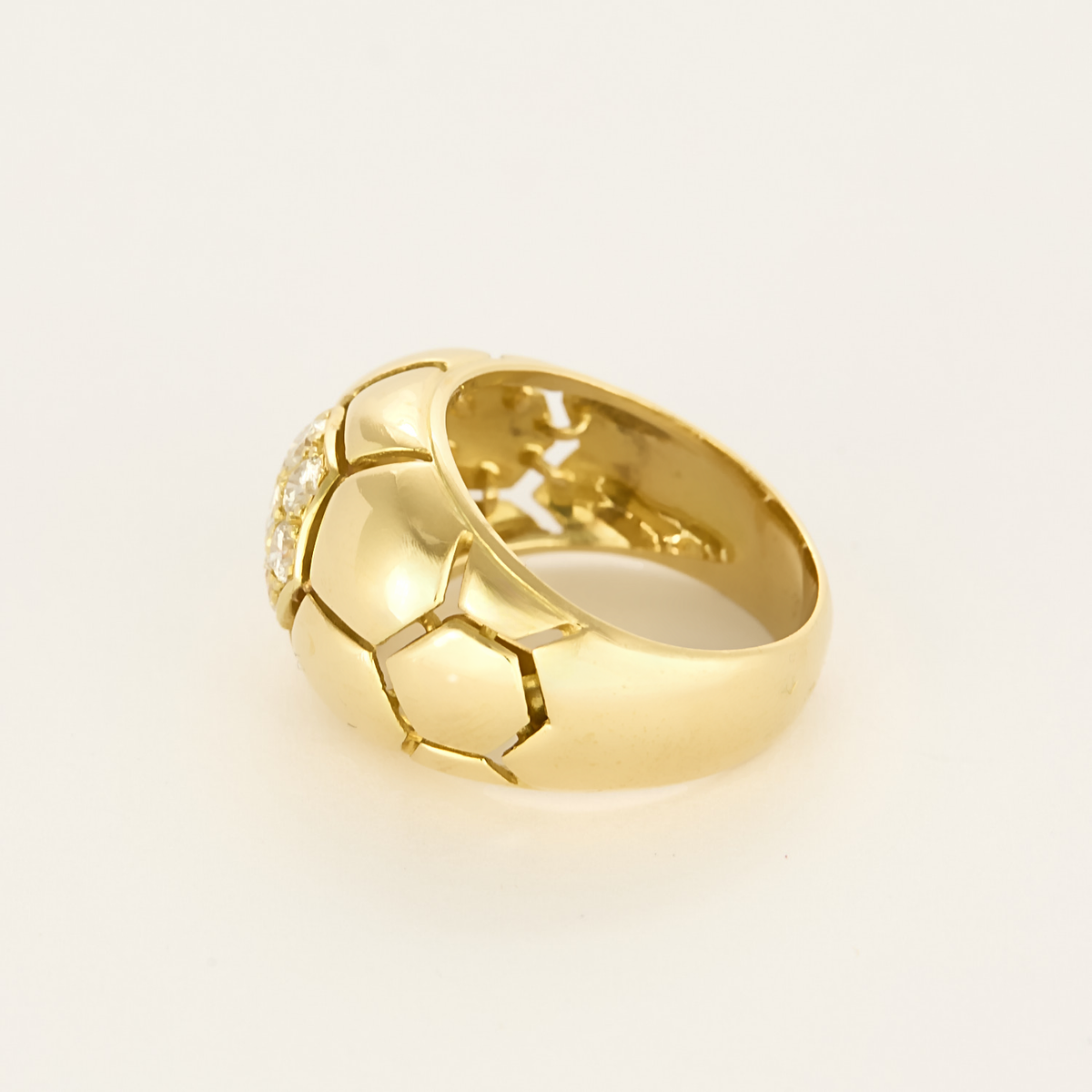 ALDEBERT- Bague en or jaune et diamants