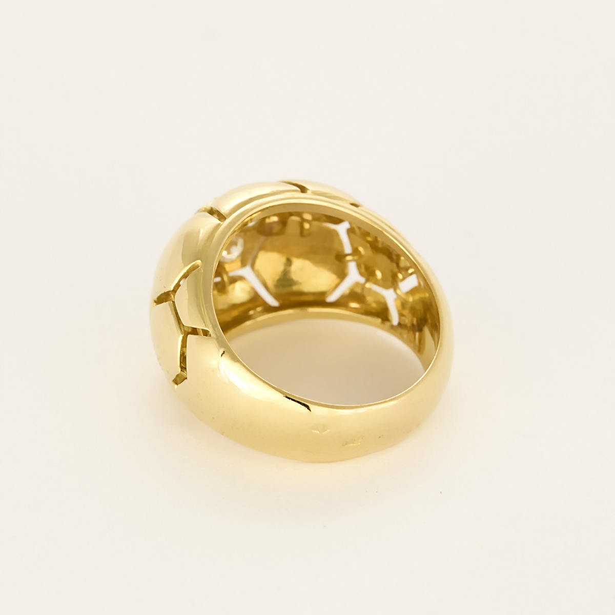 ALDEBERT- Bague en or jaune et diamants