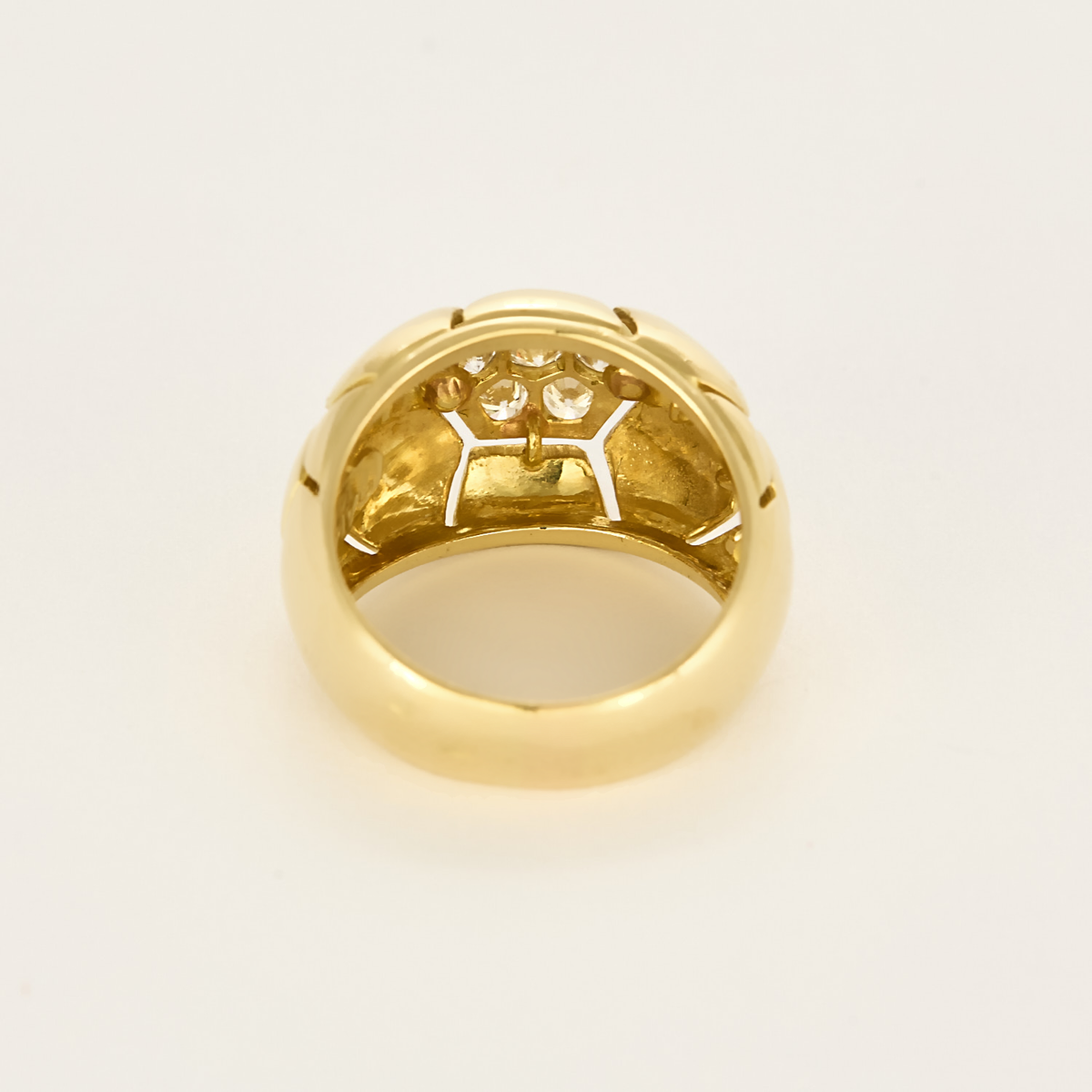 ALDEBERT- Bague en or jaune et diamants