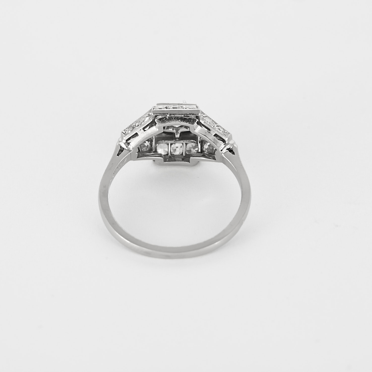 Bague en platine et diamants