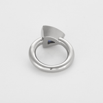 Bague en or blanc et Tanzanite