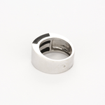 Artus Bertrand - Bague en or blanc et nacre