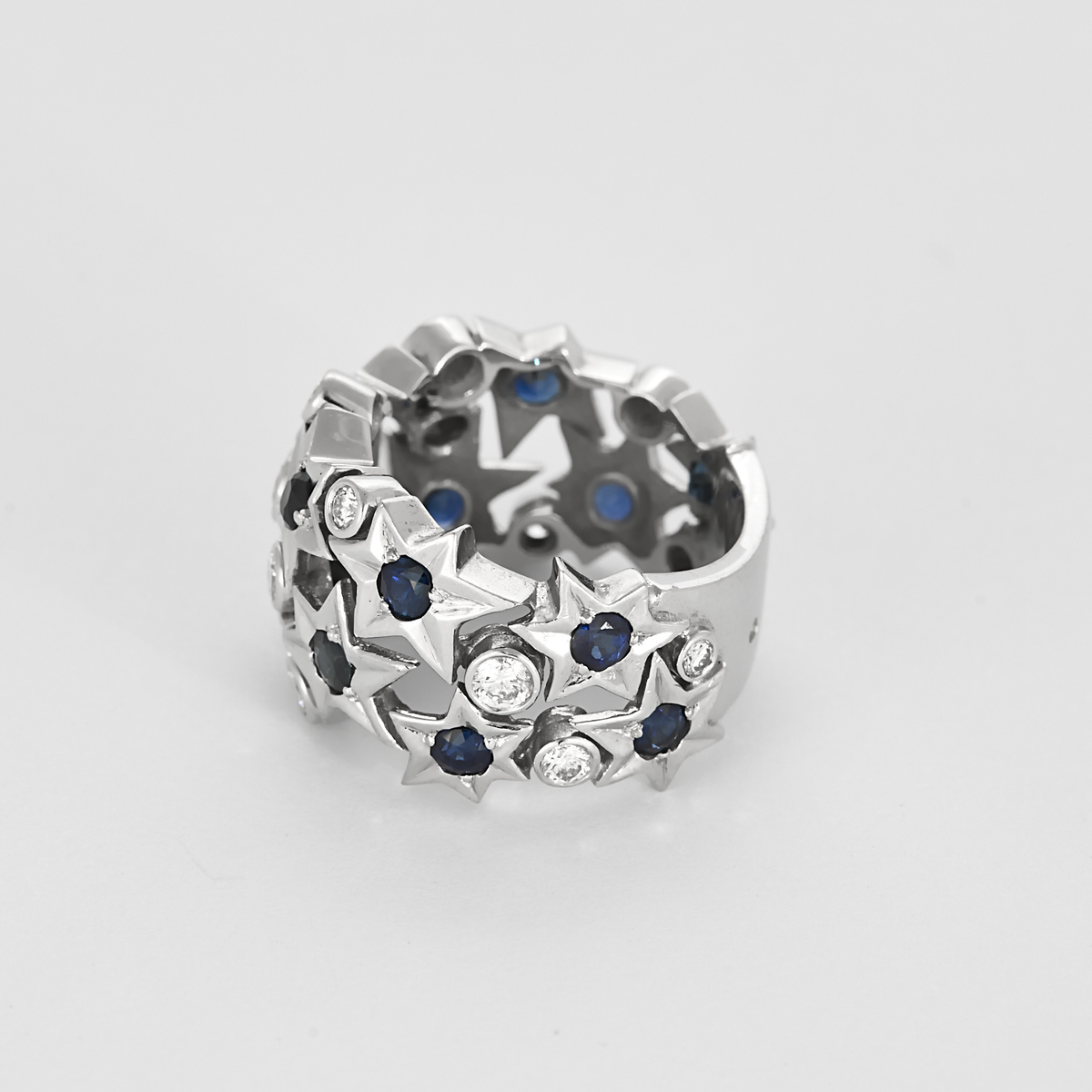 FRED - Haute Joaillerie - Shine-  Bague en or gris diamants et saphirs