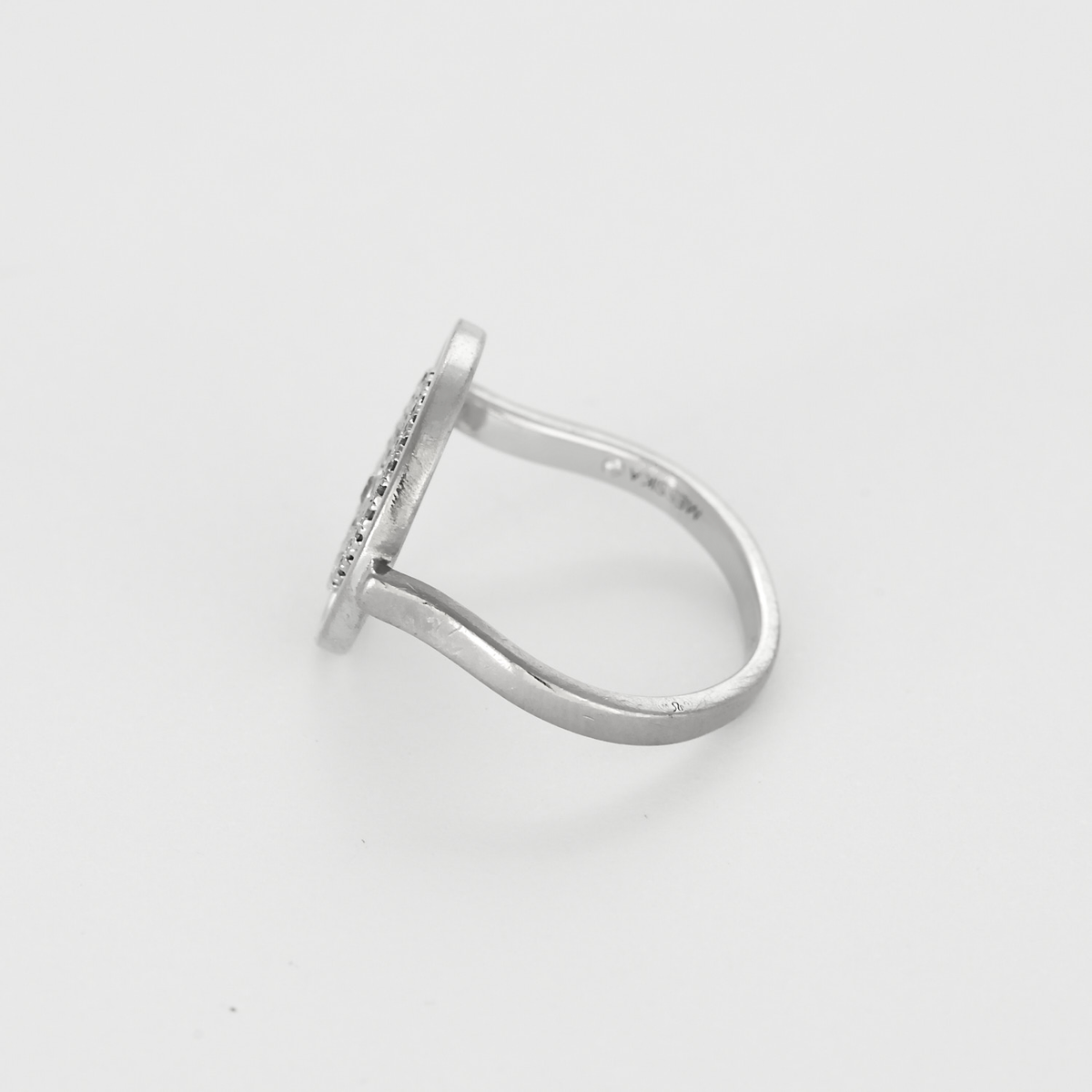 Messika - Lucky move pavé or gris et diamants. PM
