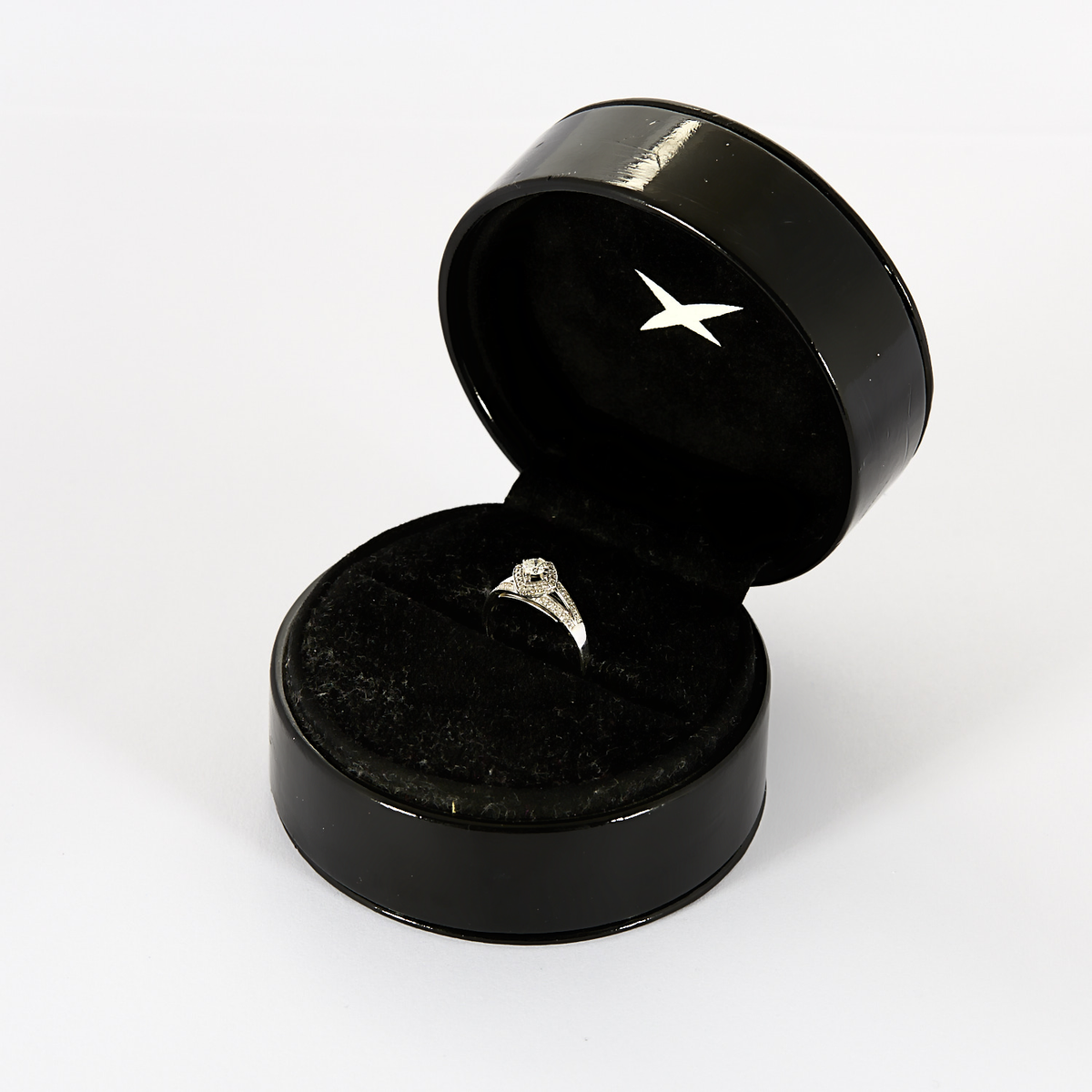 Mauboussin Bague Solitaire Love my Love N°2 en or gris et diamants