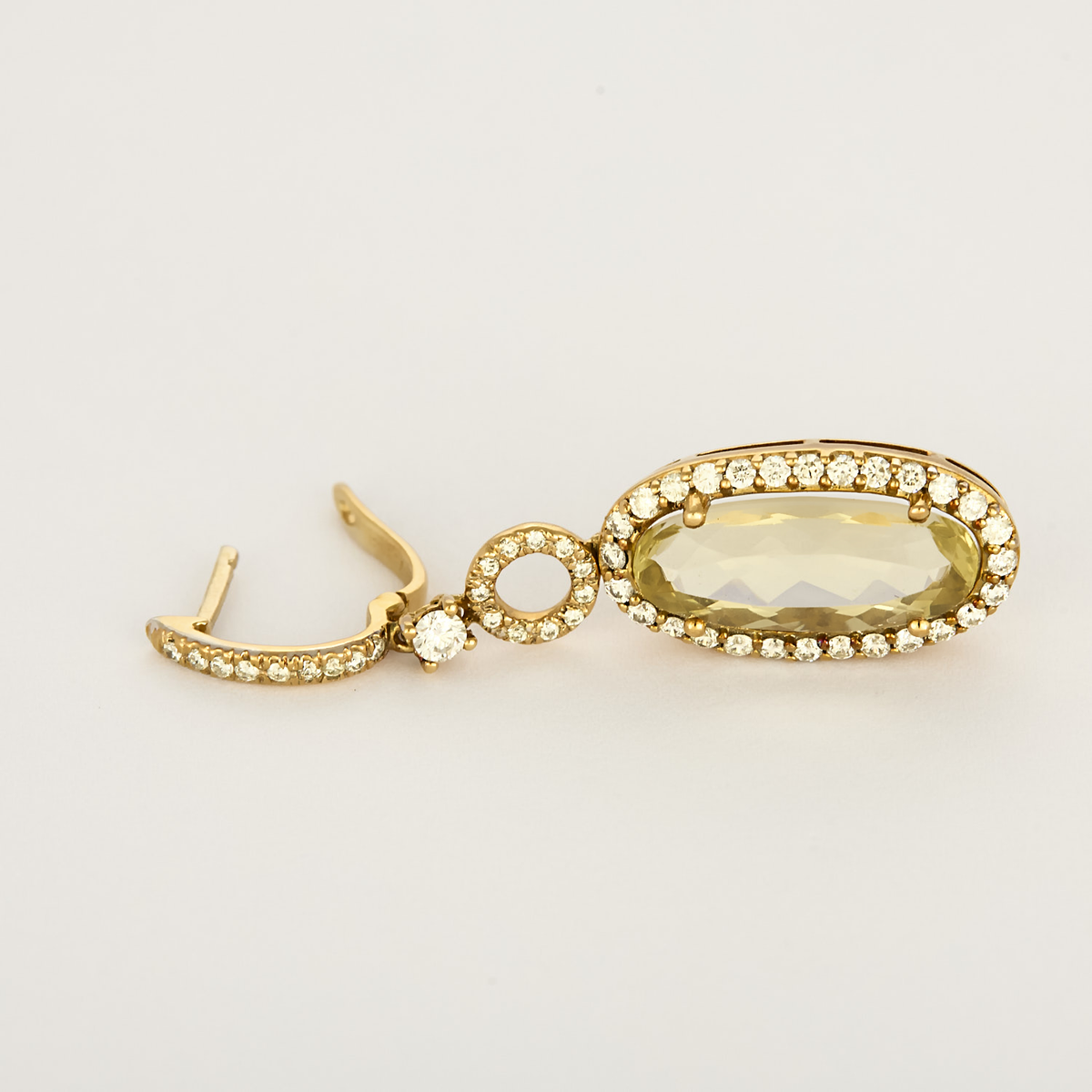 Paire de Pendants d'Oreilles en or jaune , quartz lemon et diamants