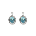Paire de Pendants d'oreilles en or gris topaze et diamants