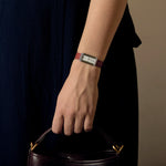 POIRAY - Ma Baguette - Ma première allongée - Montre en acier à boitier rectangulaire et à mouvement quartz