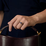 Élégante bague Solitaire en or blanc, tanzanite et diamants