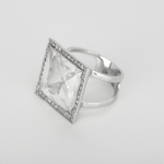 Bague cocktail en or blanc, aigue-marine : 10 carats et diamants : 0,20 carat