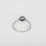 Élégante bague Solitaire en platine et diamant : 0,30 carat