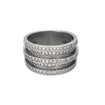 Élégante bague en or blanc et diamants : 0,90 carat