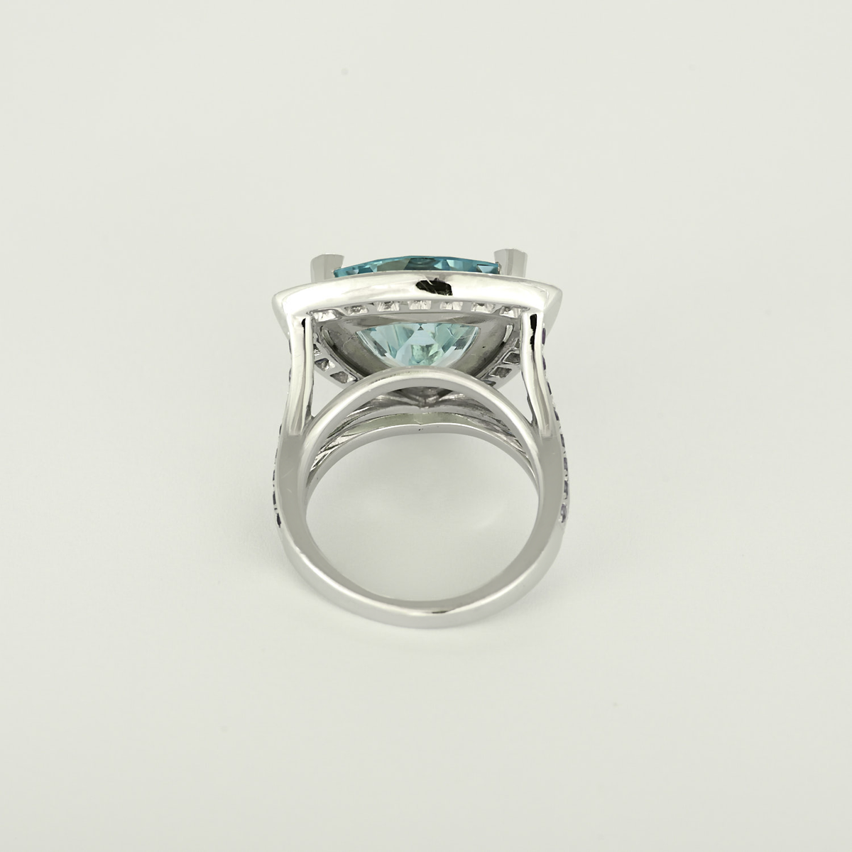 MAUBOUSSIN - Tellement Subtile pour Toi - Bague en Or blanc Aigue marine, Saphirs, Améthystes