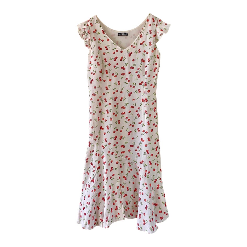 Cherry-colored midi dress