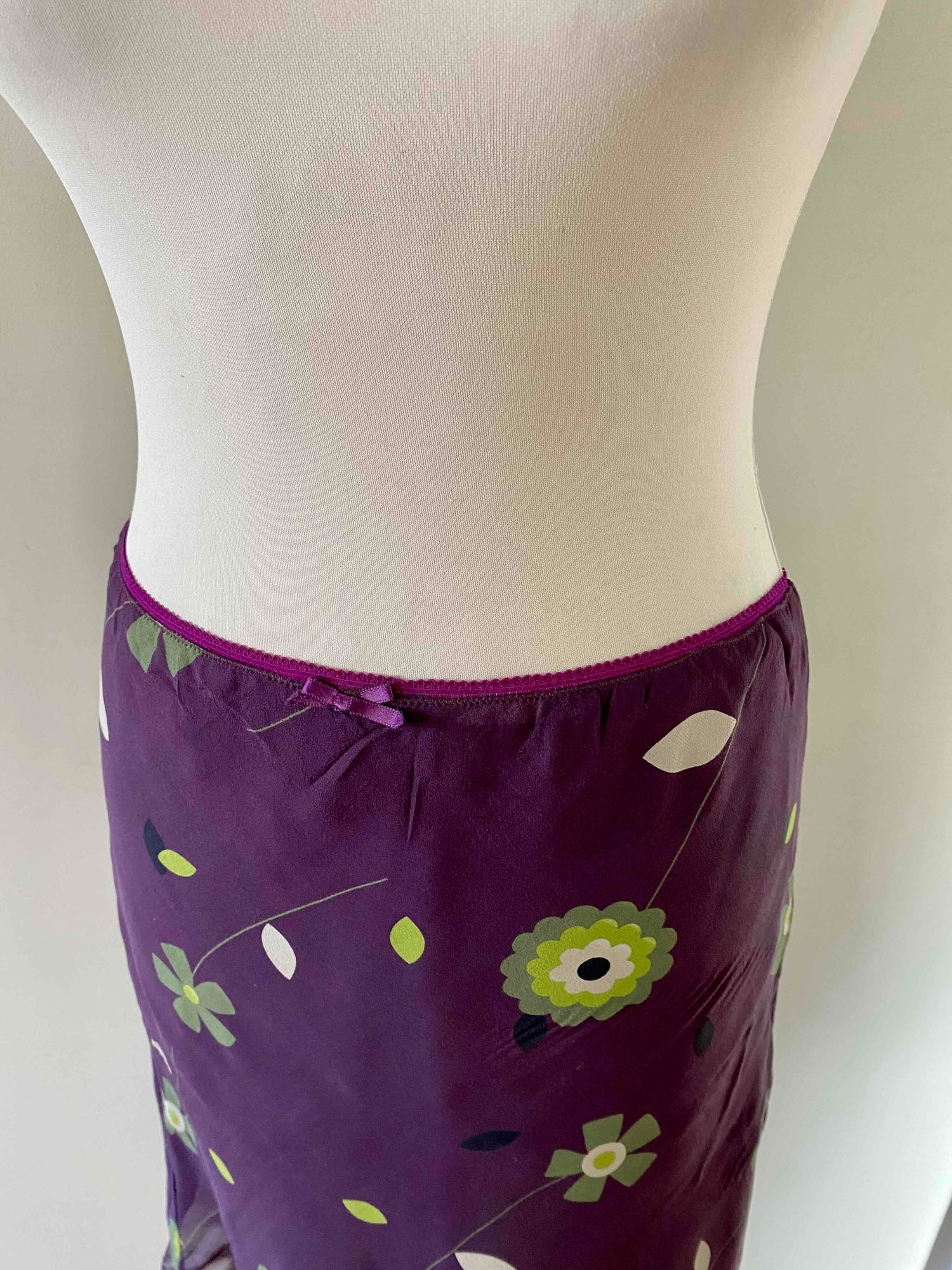 Jupe en soie fleurie