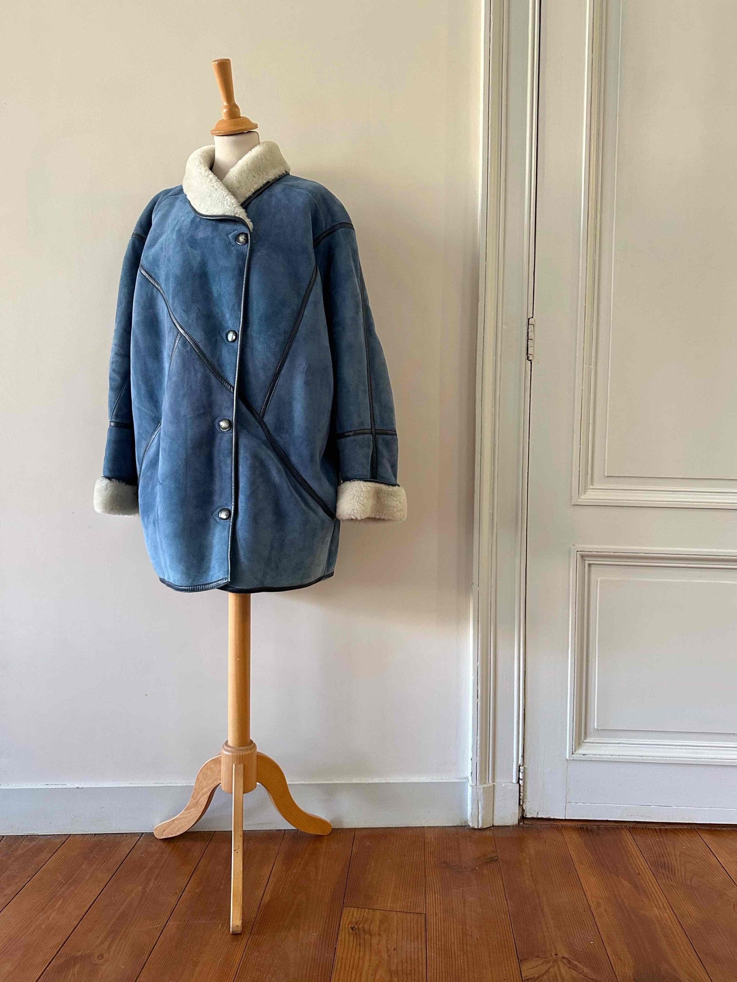 Manteau en peau lainée