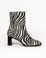 bottines talon fin élégante et féminine cuir style zèbre