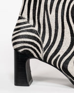 bottines talon fin élégante et féminine cuir style zèbre