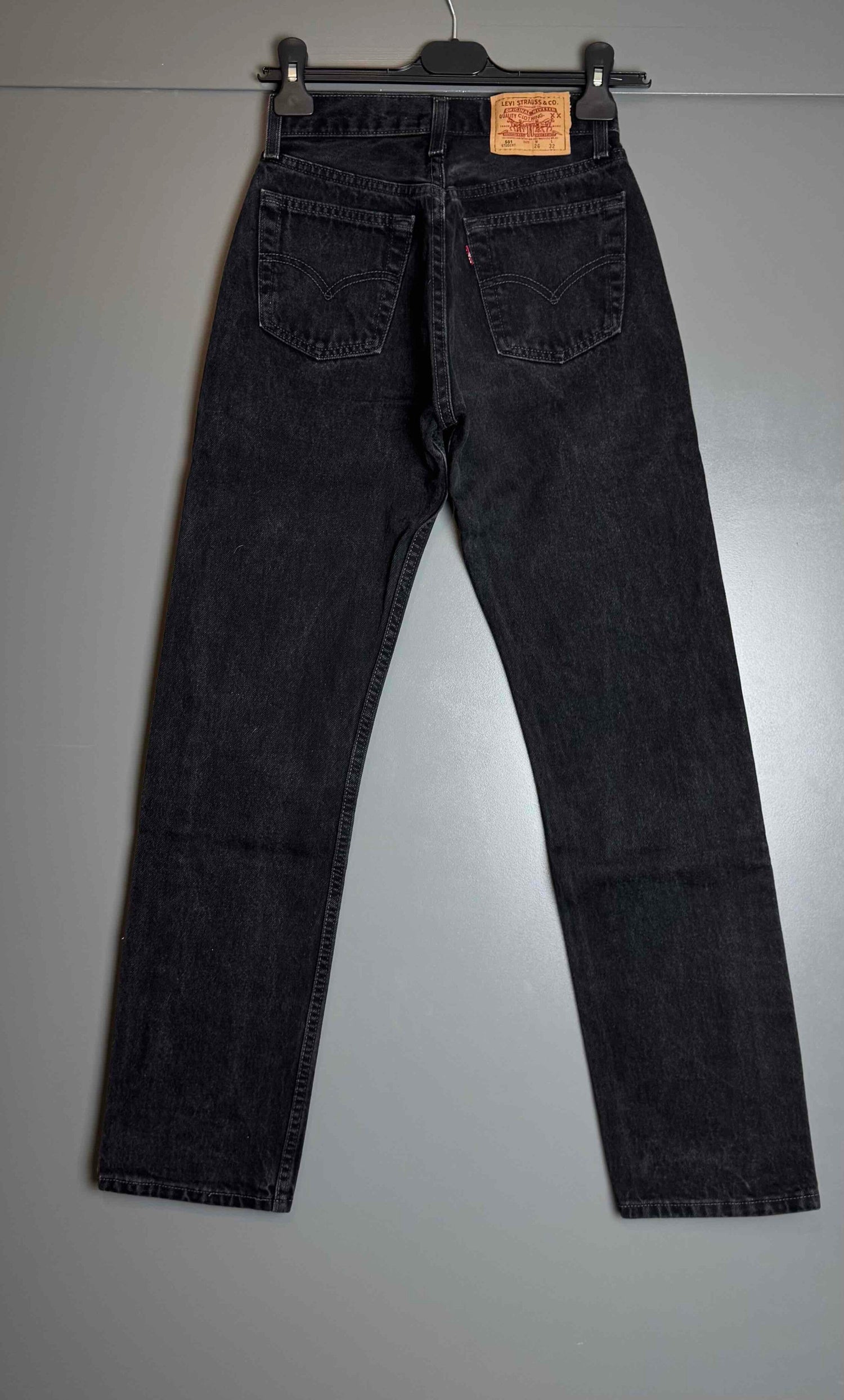 Jean Levi's 501 W26L32