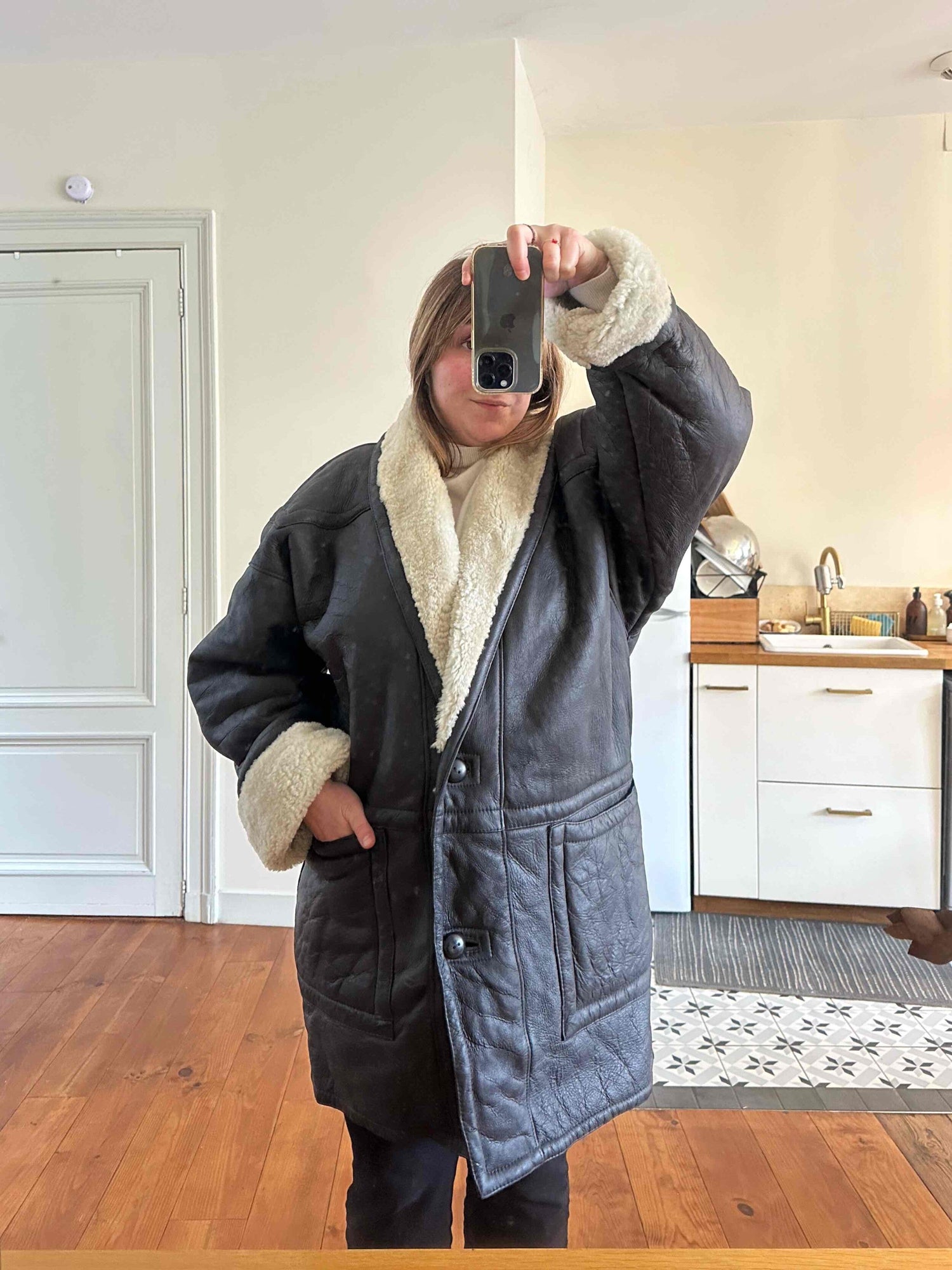 Manteau en peau lainée