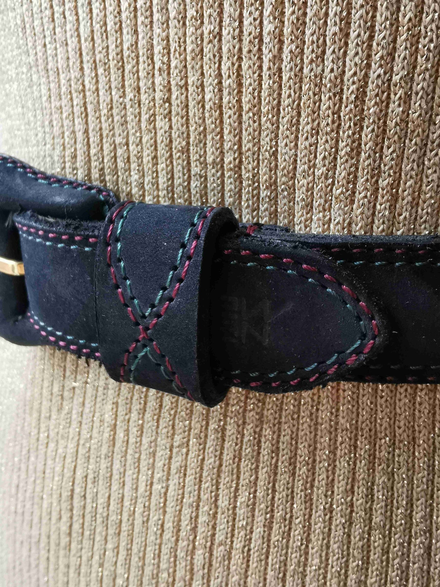 Suede belt