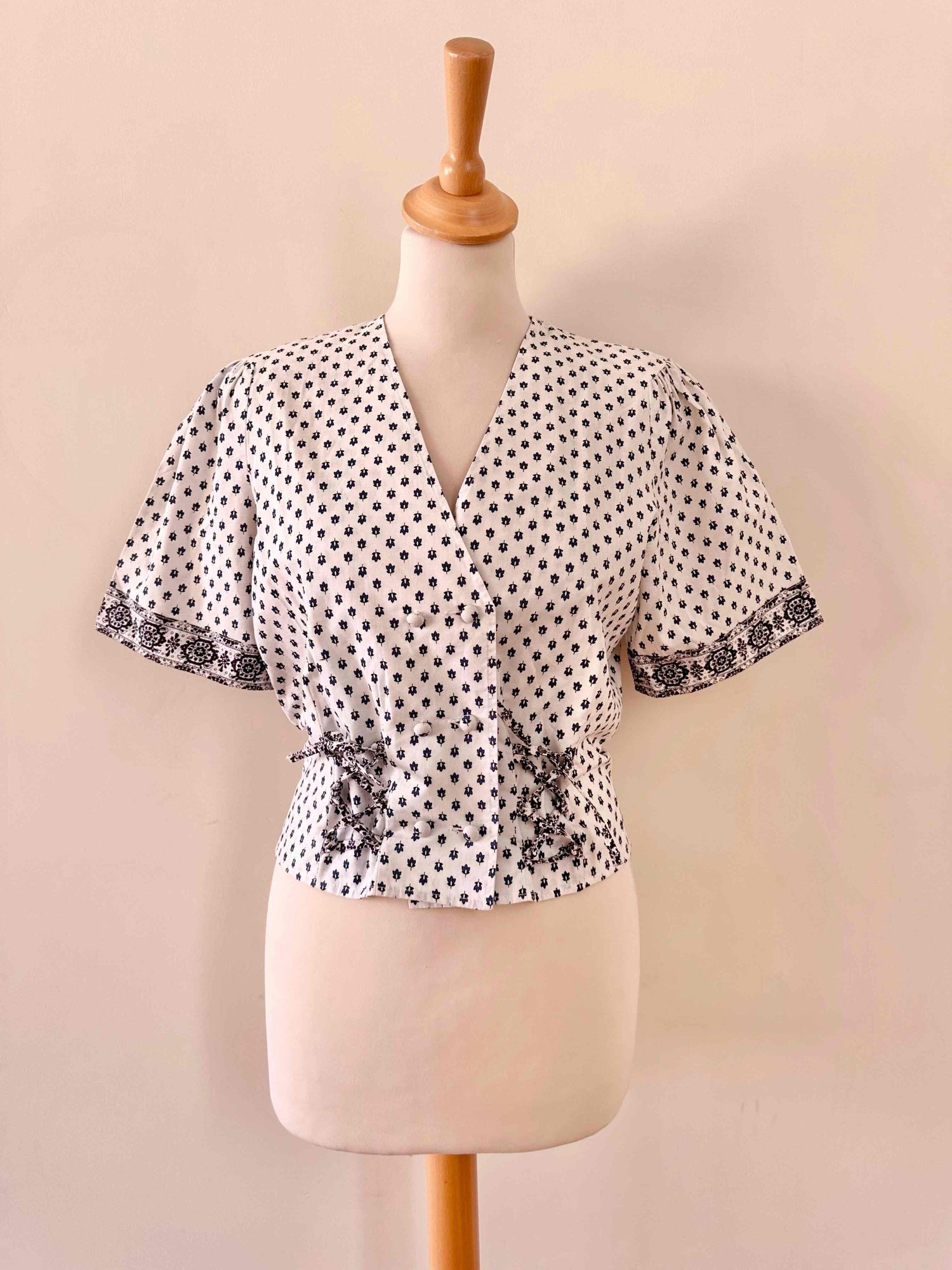 Provençal blouse