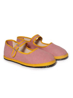 ETHICAL FASHION, CRAFTSMANSHIP, SUSTAINABLE FASHION, TRADITIONAL FASHION, ETHNIC FASHION, BOHEMIAN FASHION, TRADITONAL ACCESSORIES, HANDMADE SHOES, HANDMADE ACCESSORIES, scarpe di velluto, velluto, fatto a mano in italia, MODA ETICA,  MODA SOSTENIBILE, MODA TRADIZIONALE, MODA ETNICA, VESTITI BOHEMIAN, accessori tradizionali, scarpe fatto a mano, accessori fatti a mano, scarpe tradizionali, strap shoes, mary jane, strap friulane