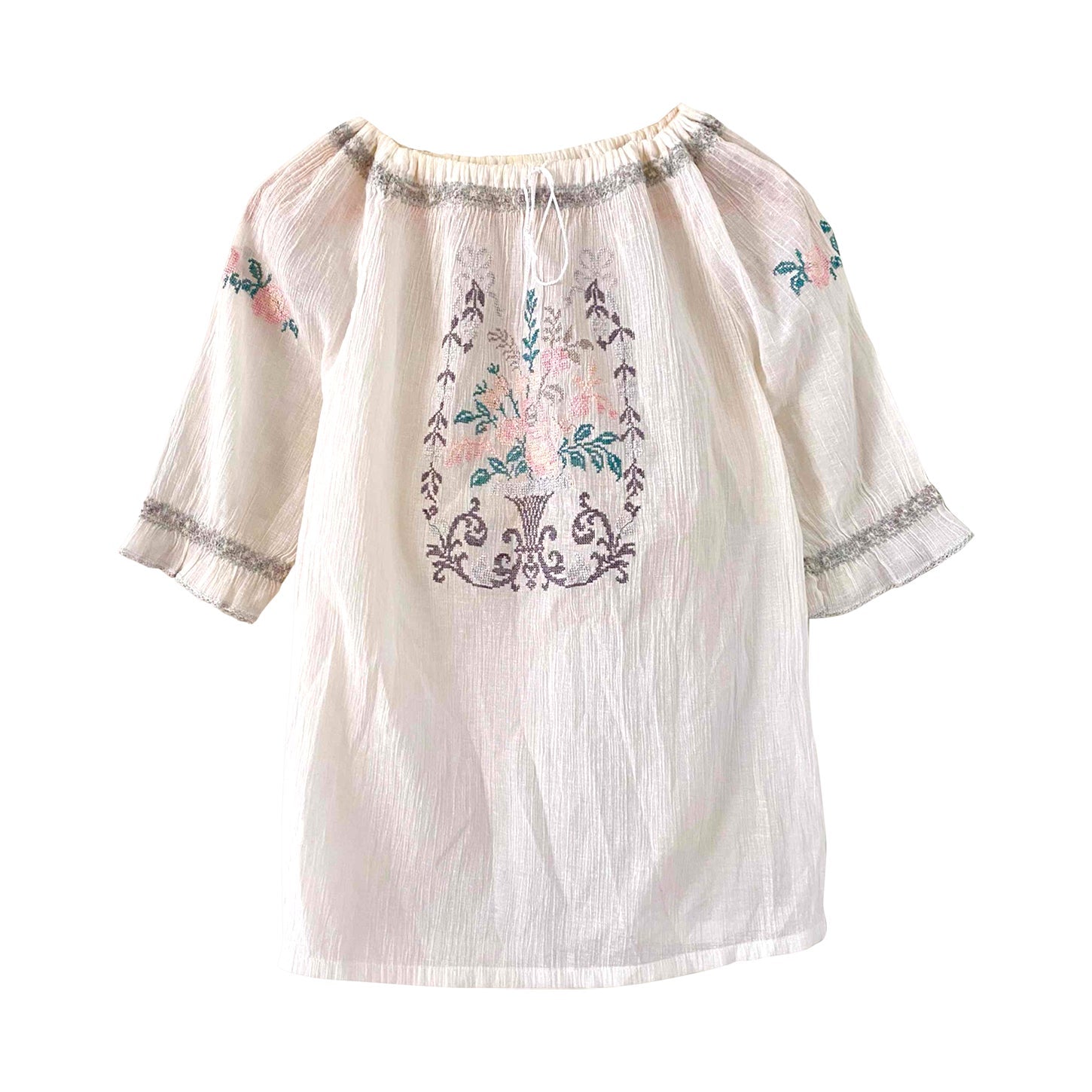 Blouse brodée