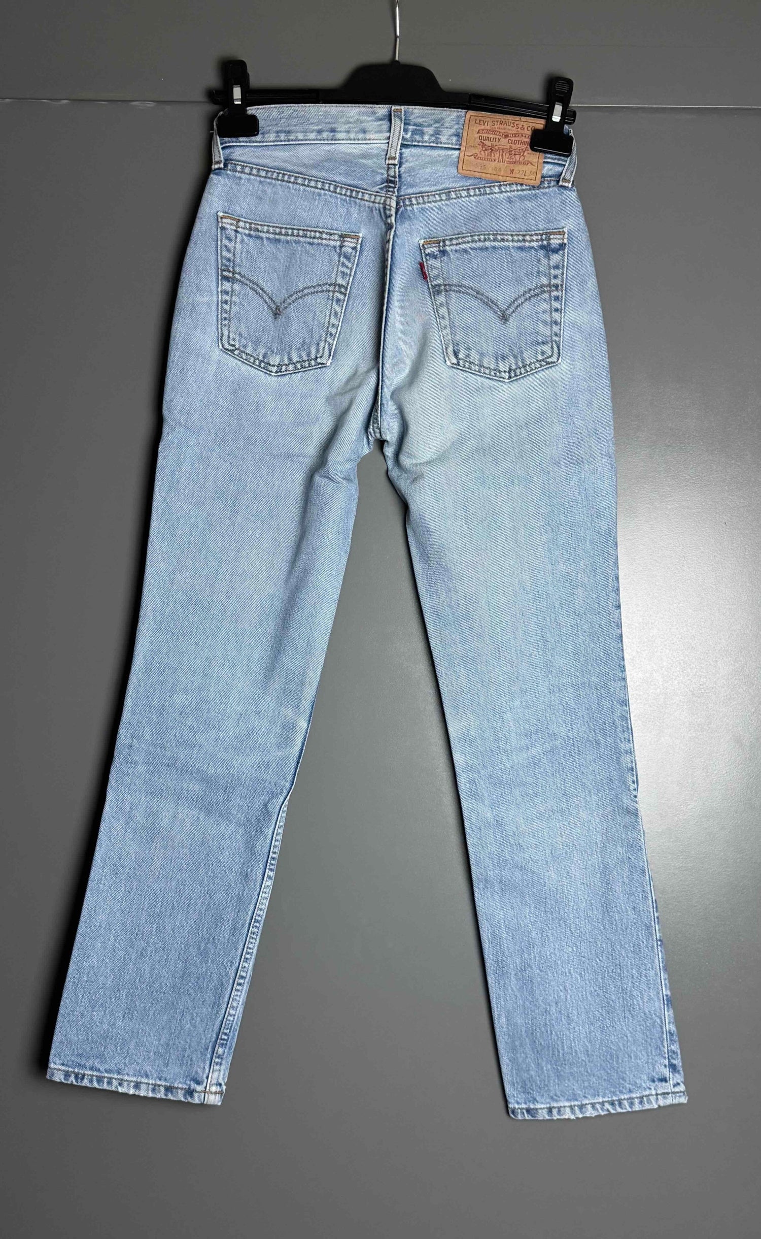 Jean Levi’s 595  W27 L30