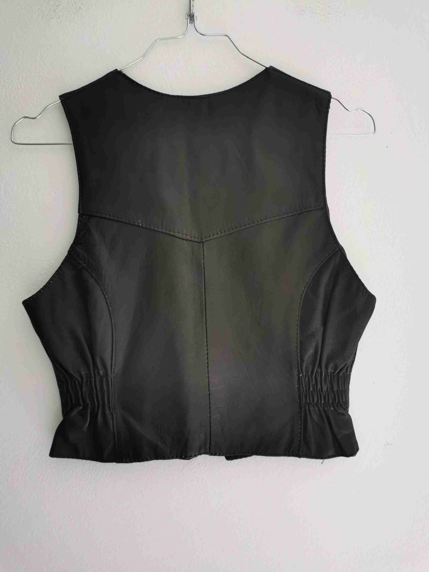 Gilet sans manche en cuir